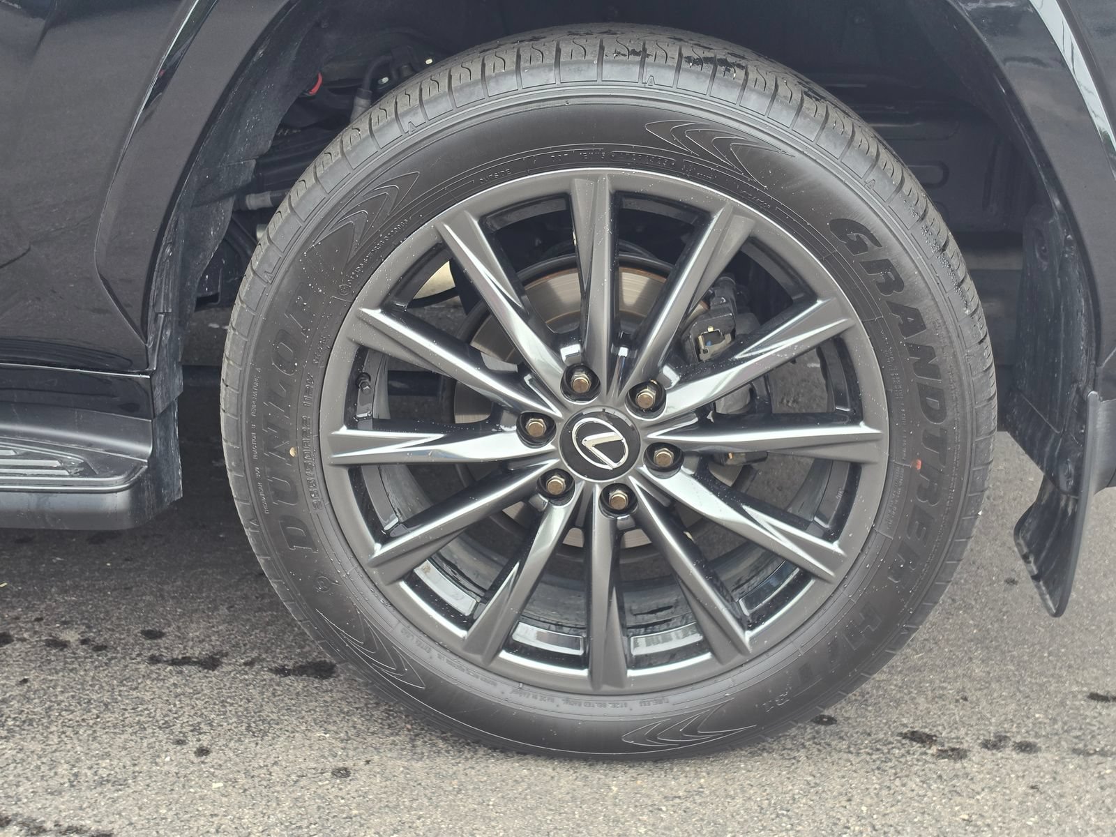Used 2026 Lexus LX 700h F Sport AWD/4WD image 5