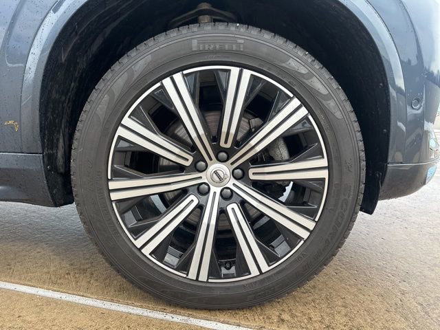 Certified 2023 Volvo XC90 B6 Plus w/ Protection Package Premier image 11