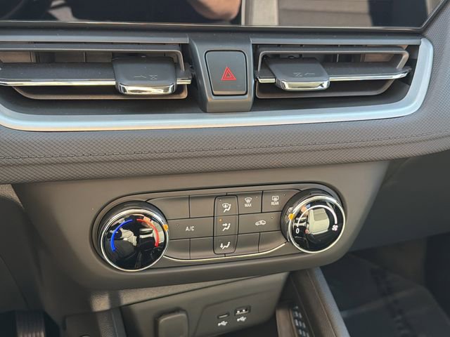 Certified 2024 Chevrolet TrailBlazer LS w/ LS Convenience Package FWD image 28