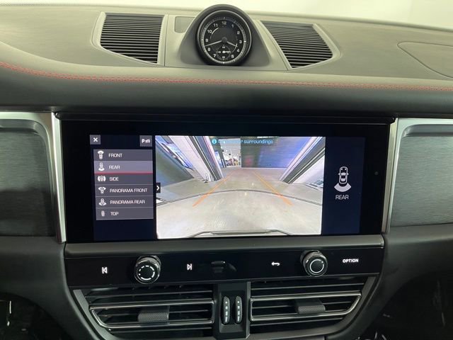 New 2026 Porsche Macan GTS image 40