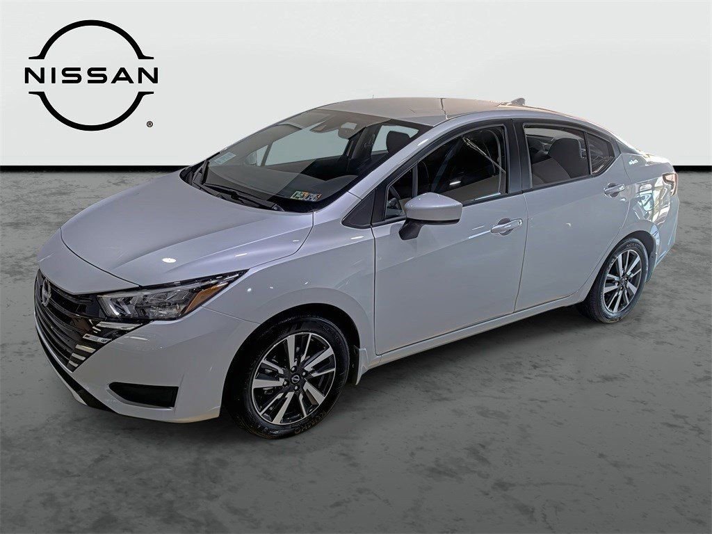 Used 2025 Nissan Versa SV w/ Trunk Package image 1