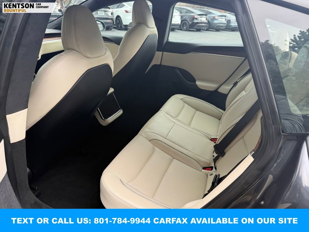 Used 2021 Tesla Model S Plaid image 33
