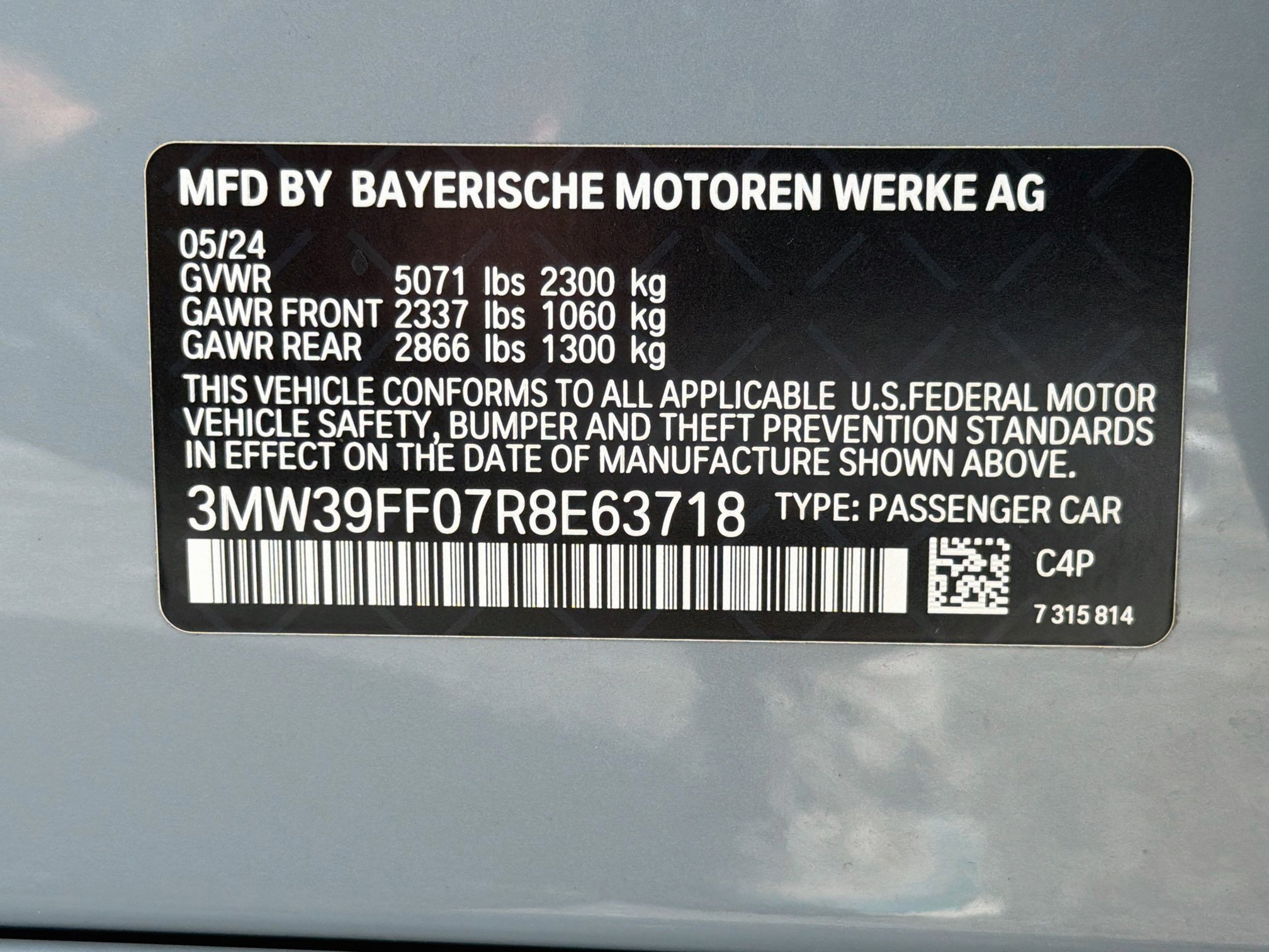 Used 2024 BMW 330e w/ Premium Package RWD image 44