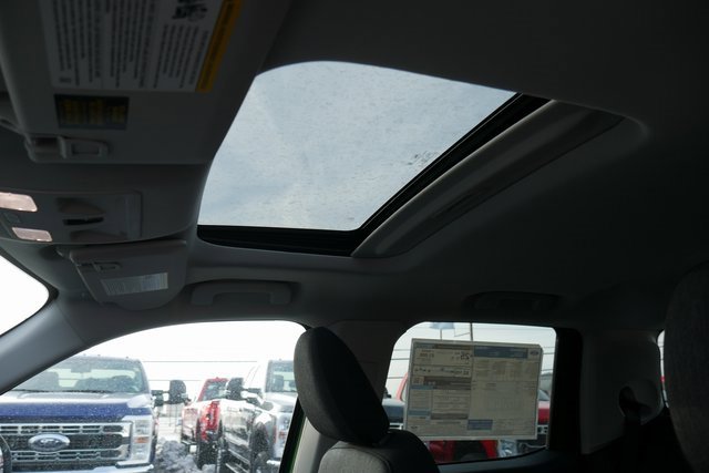 New 2025 Ford Maverick XLT w/ Black Appearance Package image 3