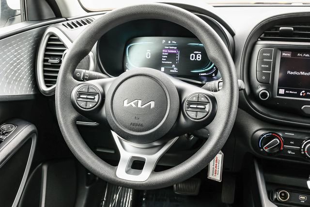 Used 2024 Kia Soul LX w/ Option Group 015 FWD image 16