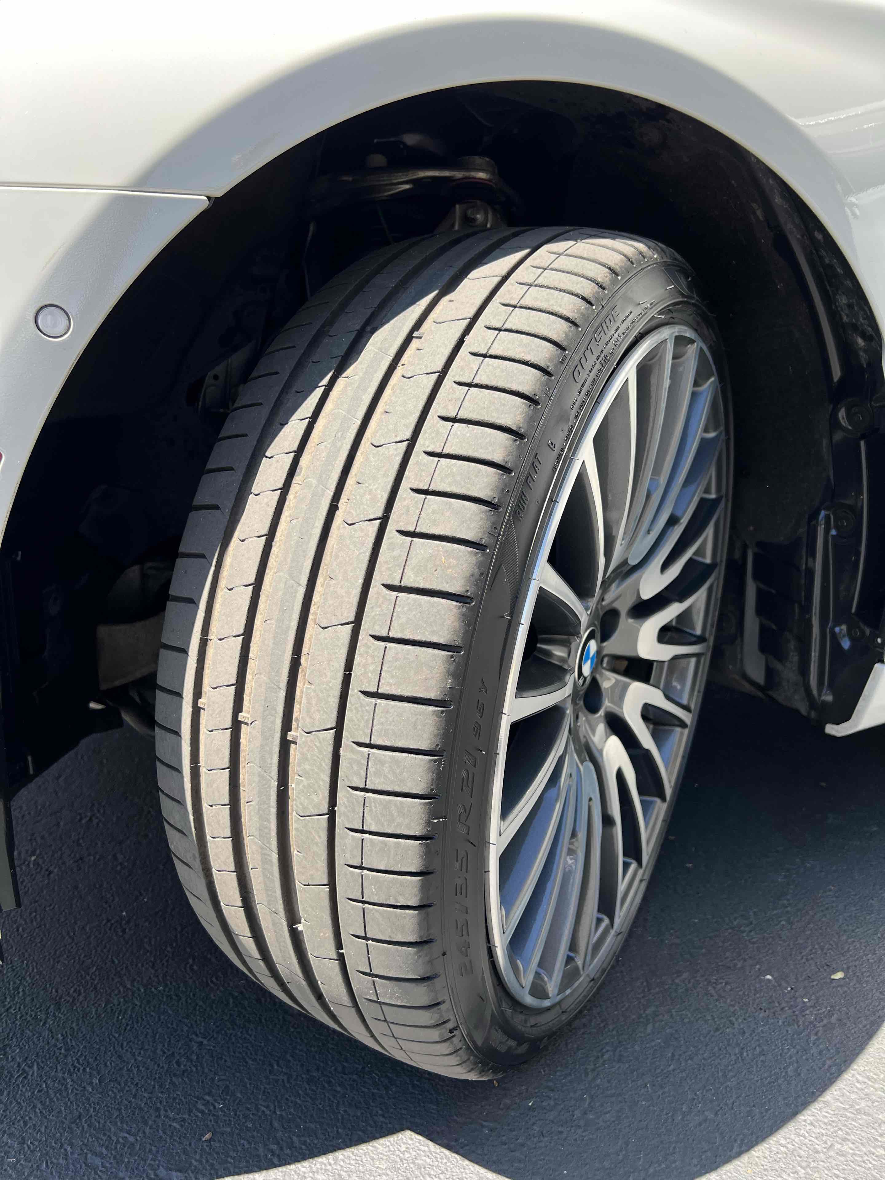 Used 2018 BMW 740e xDrive AWD/4WD image 15