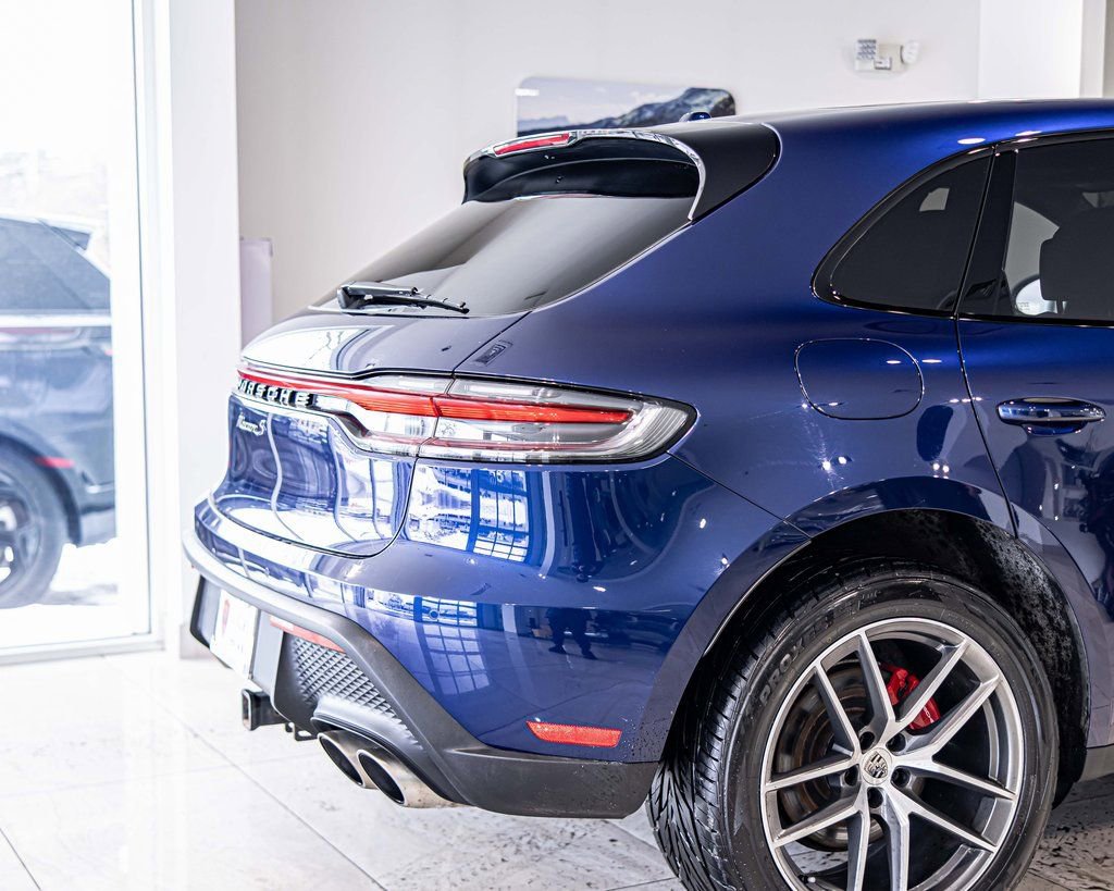 Used 2022 Porsche Macan S image 13