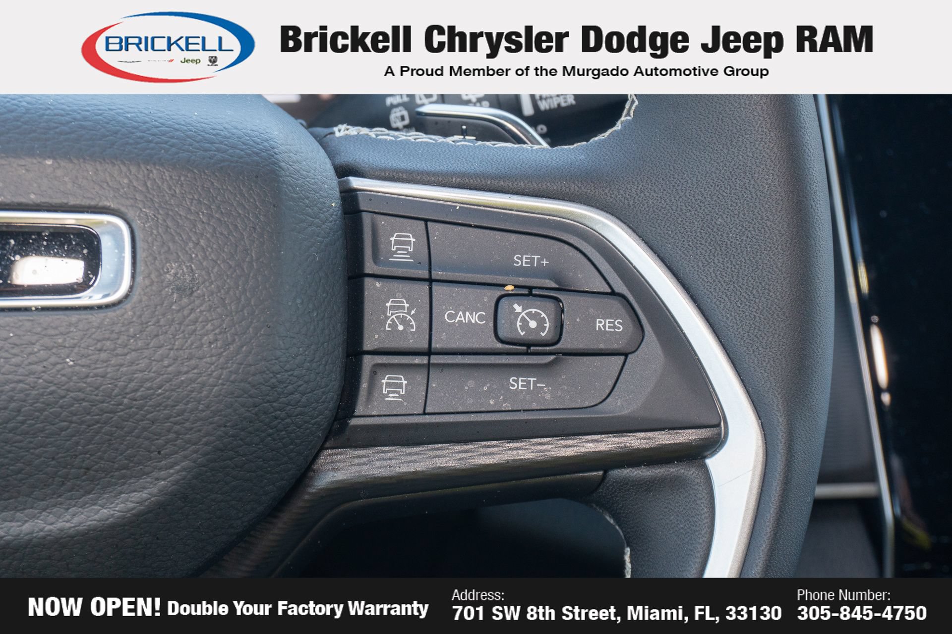 Used 2025 Jeep Grand Cherokee L Altitude AWD/4WD image 32