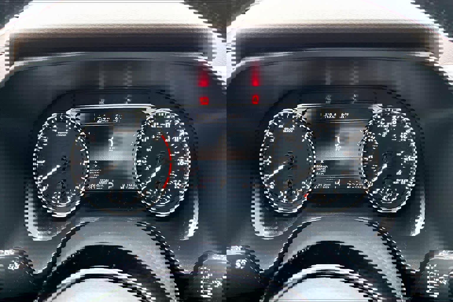 Used 2021 Nissan Rogue SV w/ Premium Package image 26