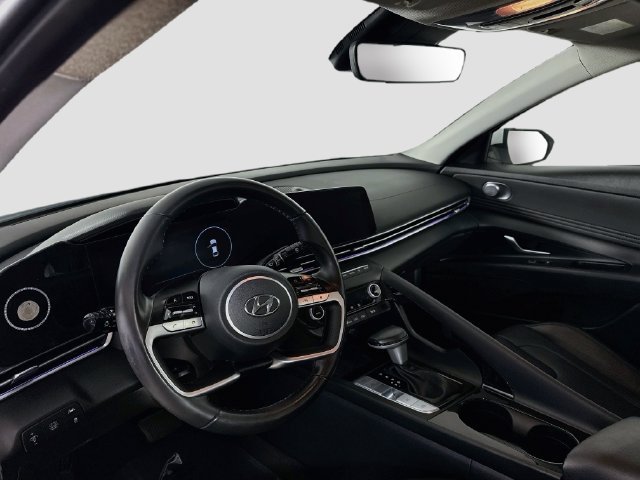 Used 2022 Hyundai Elantra Limited FWD image 22
