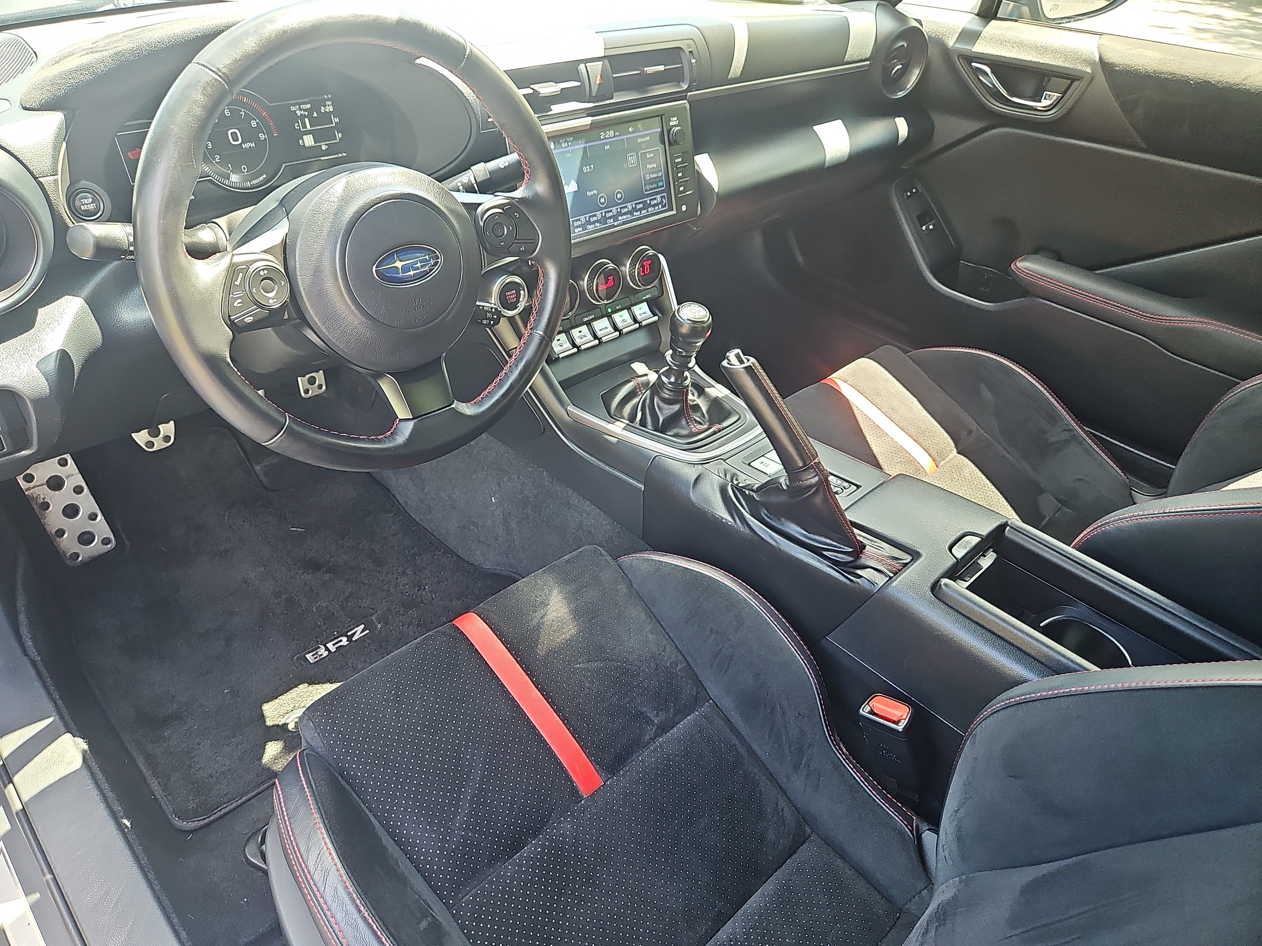 Used 2022 Subaru BRZ Limited RWD image 3