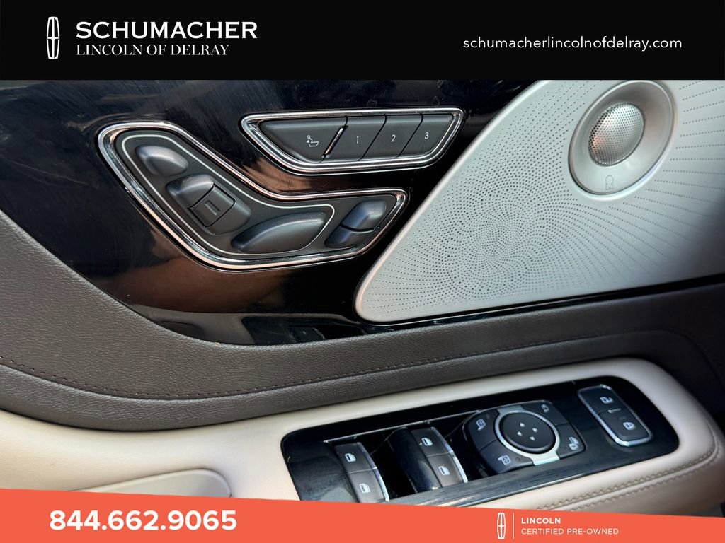 Used 2022 Lincoln Aviator Reserve w/ Equipment Group 201A AWD/4WD image 27