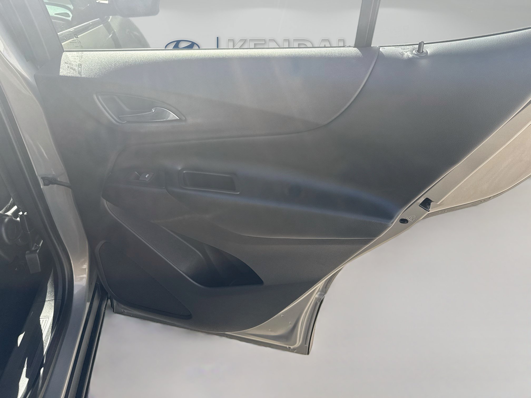 Used 2019 Chevrolet Equinox LT FWD image 28