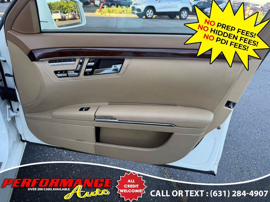 Used 2011 Mercedes-Benz S 550 4MATIC image 30
