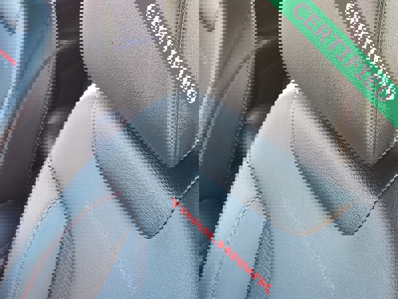 Used 2023 Jeep Compass Trailhawk image 16