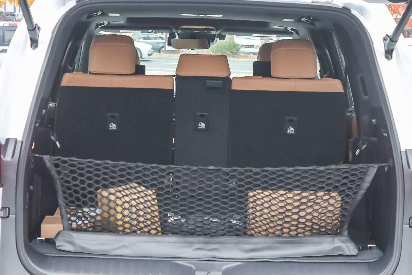 New 2026 Lexus LX 600 4WD w/ Luxury Package image 11