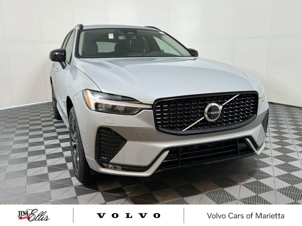 New 2025 Volvo XC60 B5 Core w/ Climate Package image 3