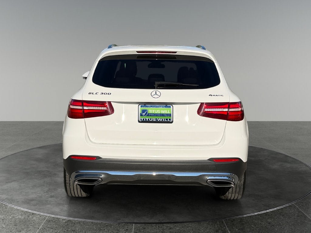 Used 2019 Mercedes-Benz GLC 300 4MATIC image 8