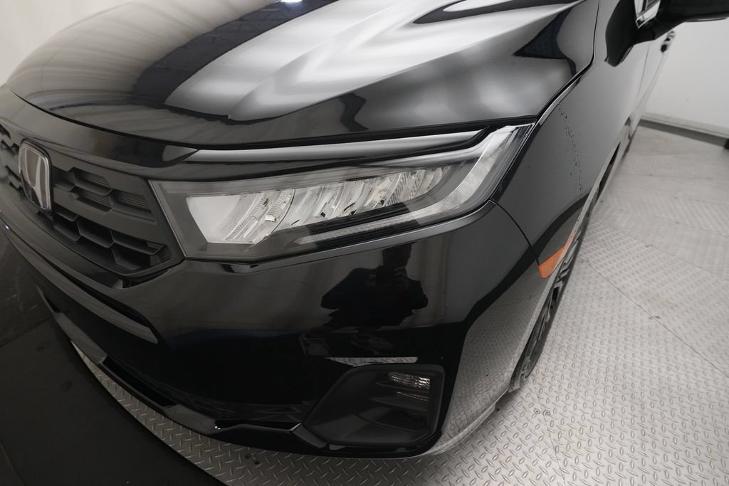 Used 2025 Honda Odyssey Sport-L image 24