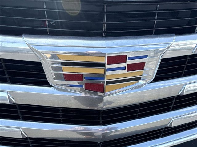 Used 2017 Cadillac Escalade Luxury image 30