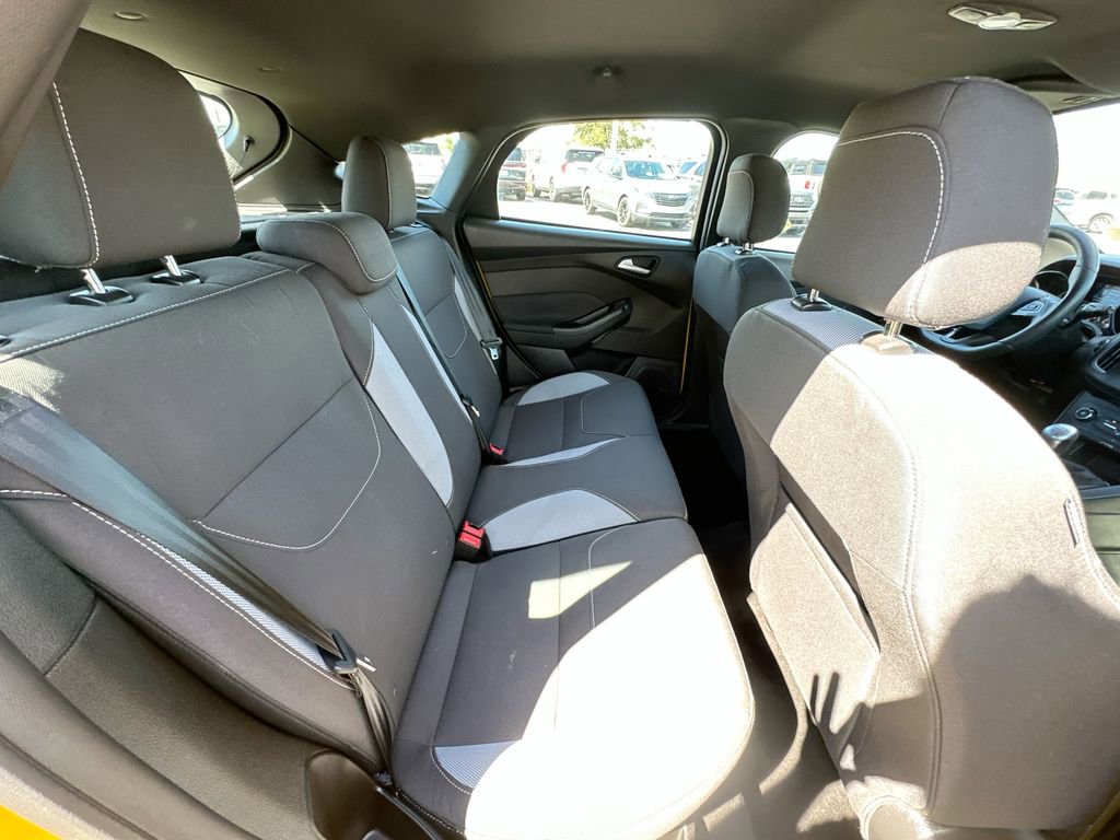 Used 2017 Ford Focus ST image 25