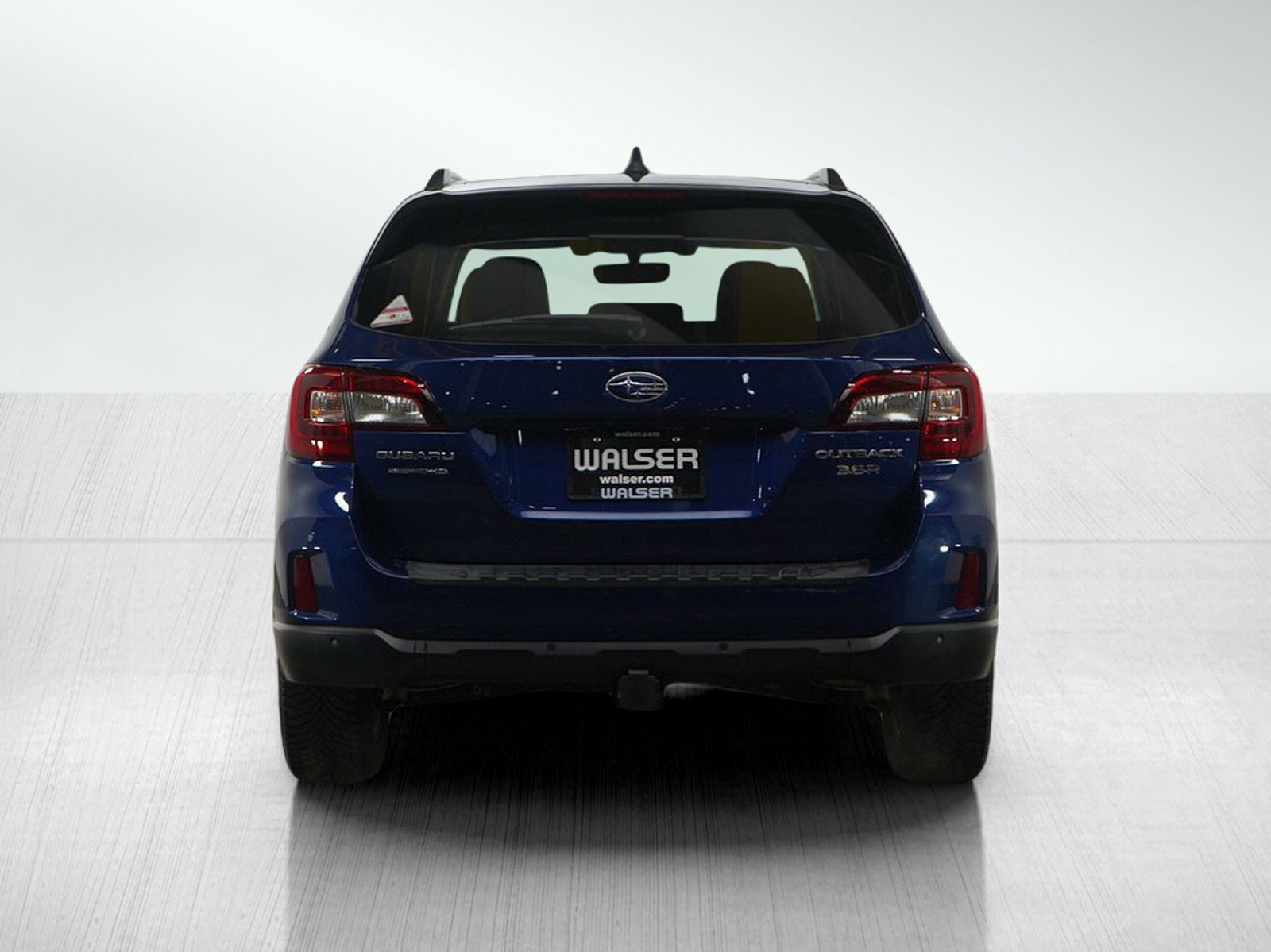 Used 2017 Subaru Outback 3.6R Touring image 4