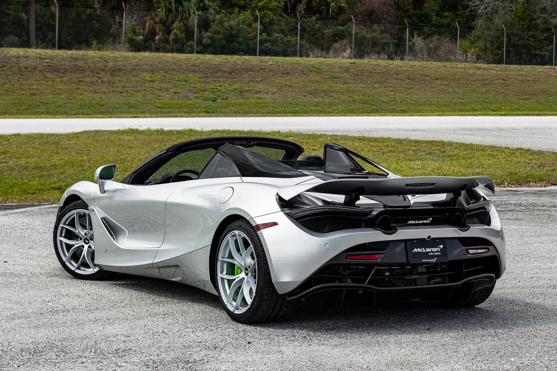 Used 2020 McLaren 720S Luxury RWD image 20
