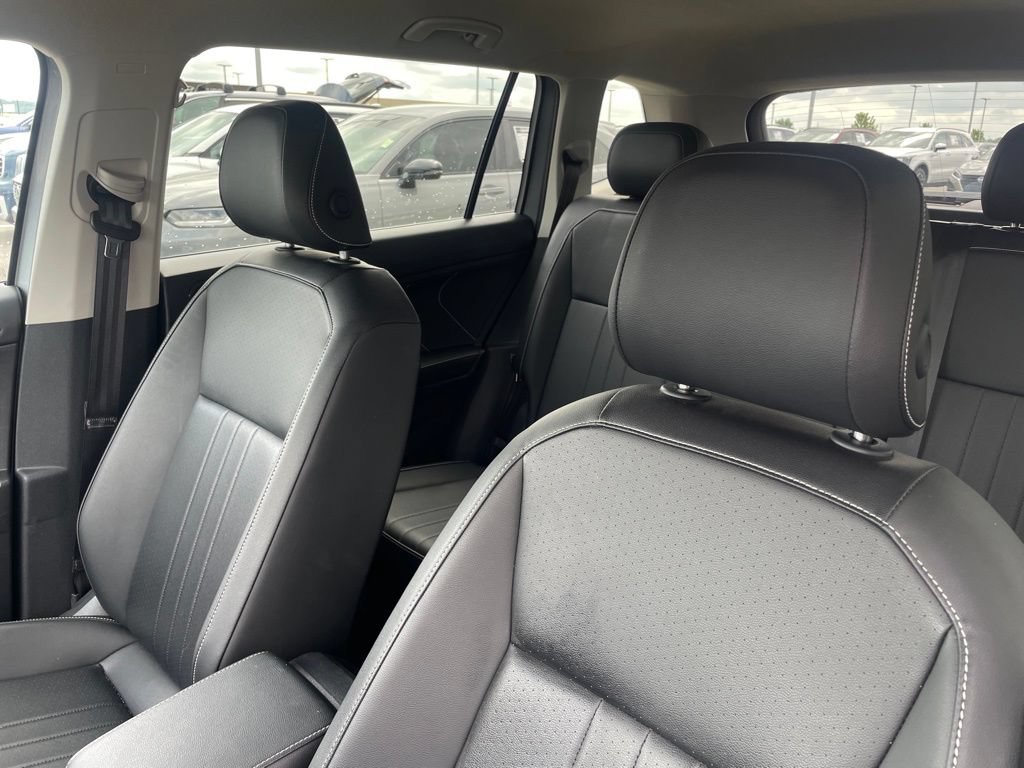 Used 2024 Volkswagen Tiguan SE w/ MDO Package, Two-Row AWD/4WD image 21