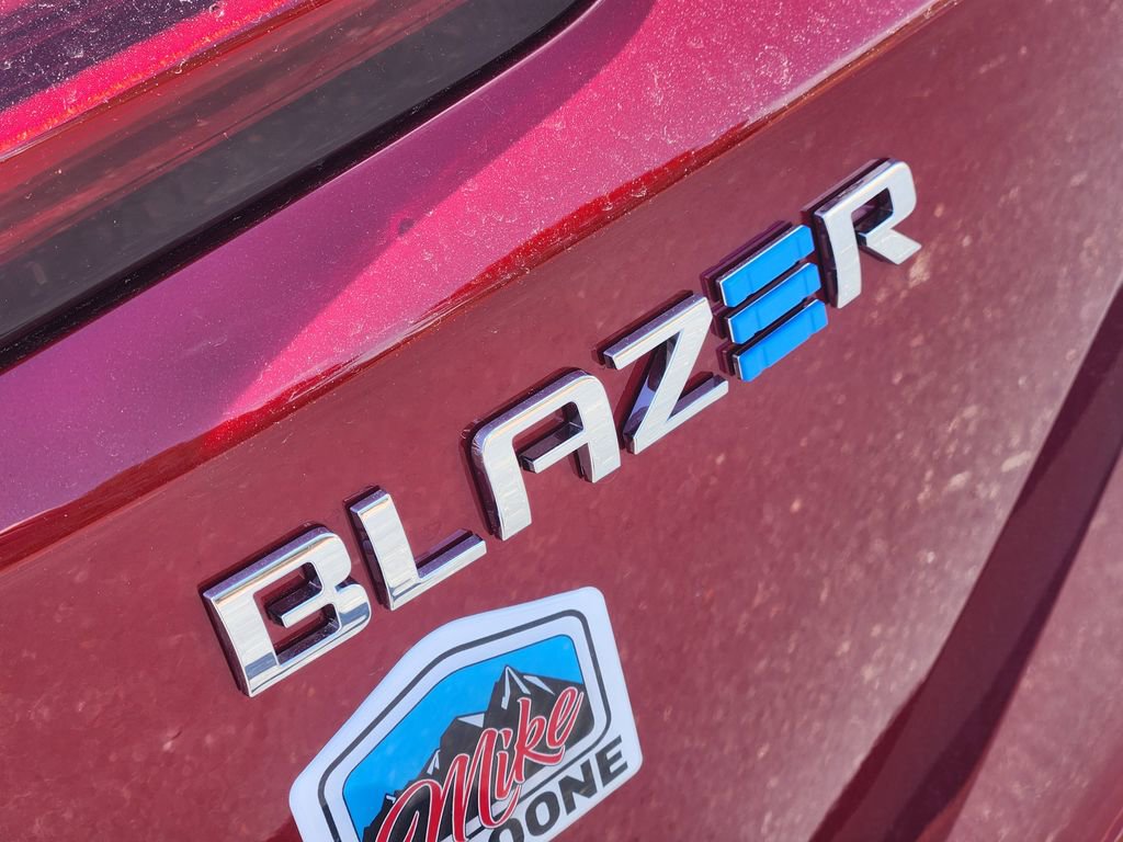 New 2025 Chevrolet Blazer EV LT image 7