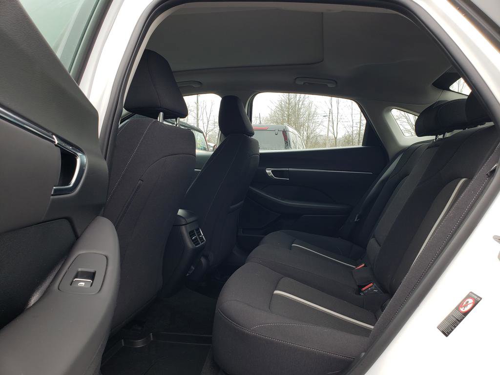 Used 2023 Hyundai Sonata SEL w/ Convenience Package image 10