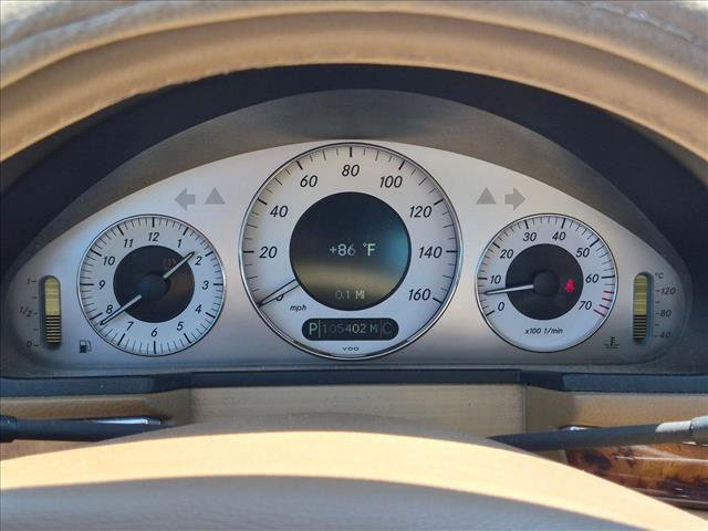 Used 2009 Mercedes-Benz E 350 Sedan image 10