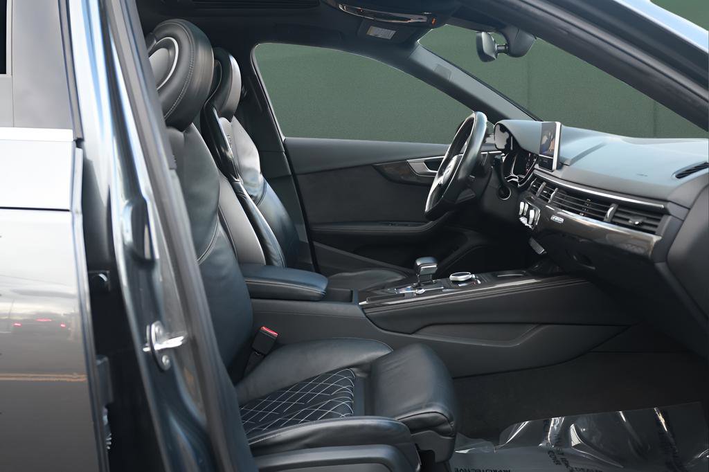 Used 2018 Audi S4 Premium Plus w/ Navigation Package image 15