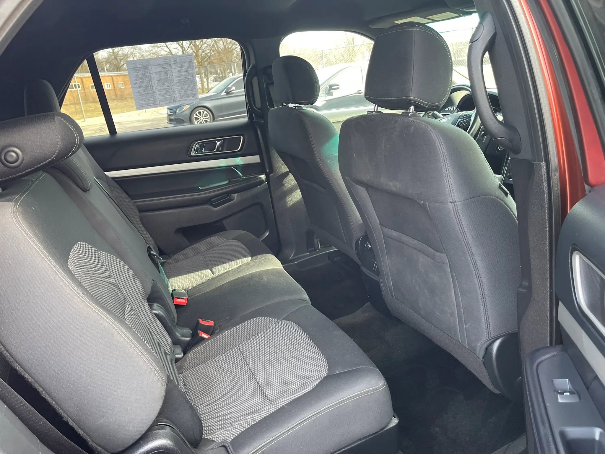 Used 2016 Ford Explorer XLT w/ Equipment Group 201A image 15