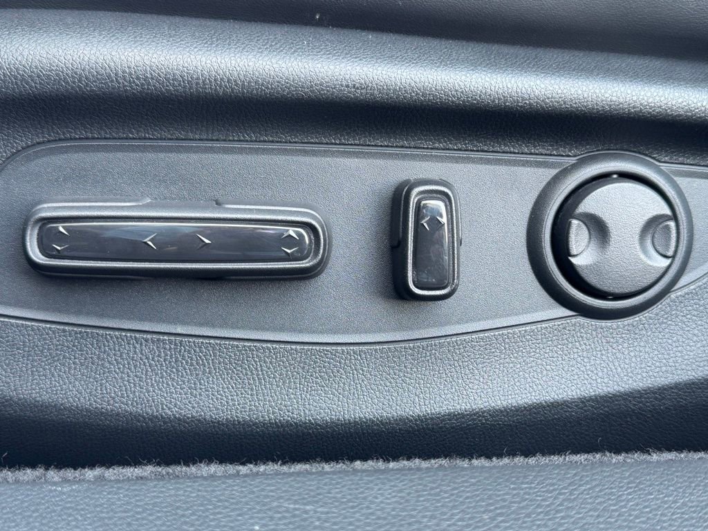 Used 2023 Honda Accord Touring image 21