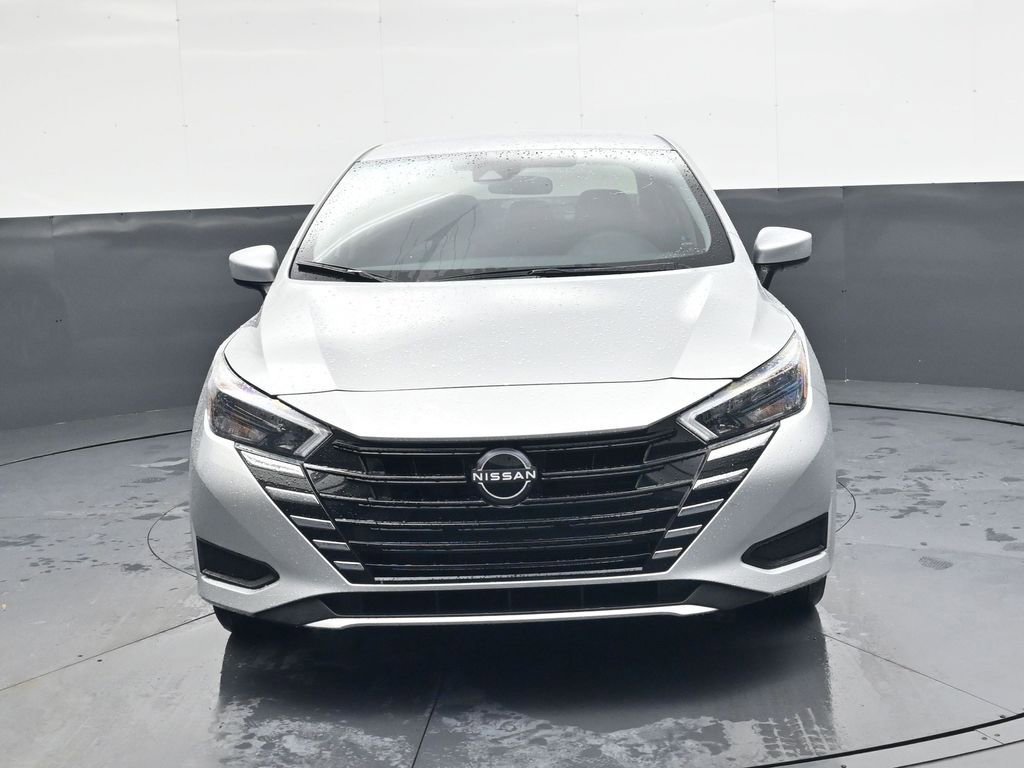 Used 2025 Nissan Versa SV w/ Trunk Package image 10