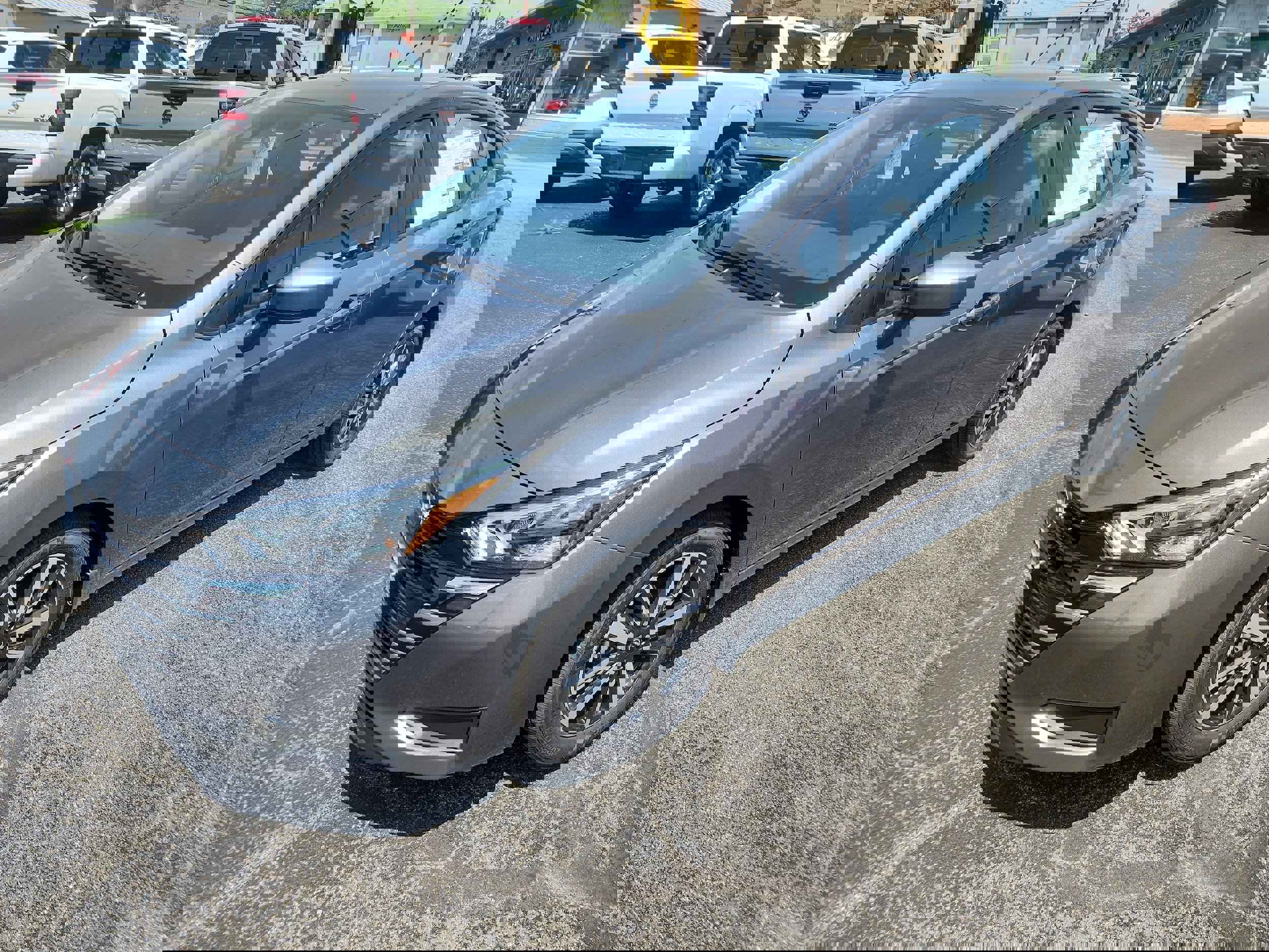 New 2025 Nissan Versa SV w/ Trunk Package image 4