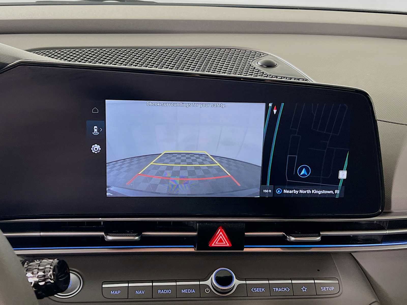 Certified 2024 Hyundai Elantra SEL image 14