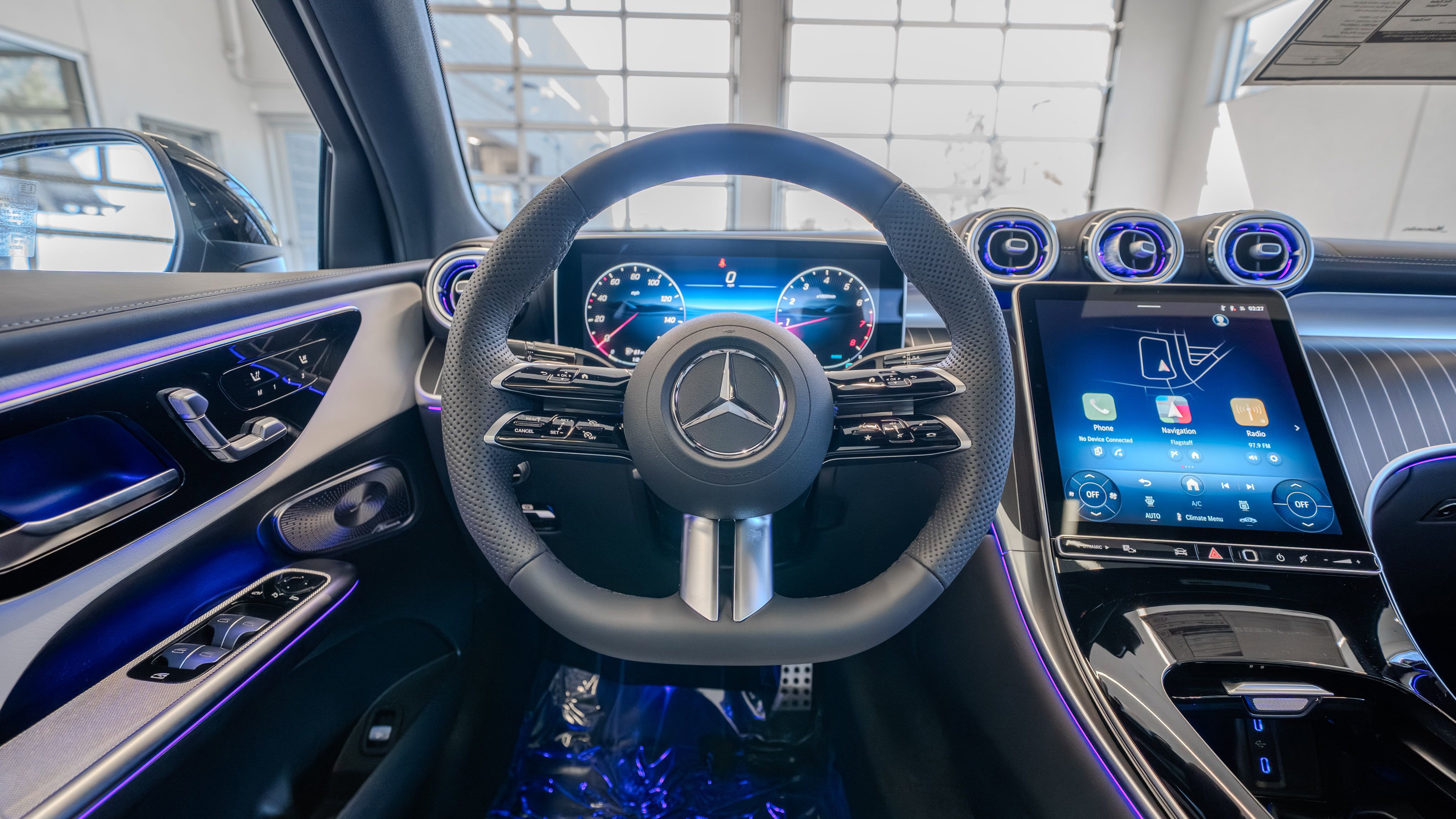 New 2026 Mercedes-Benz GLC 300 4MATIC image 9