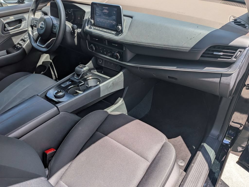 Used 2023 Nissan Rogue S AWD/4WD image 35