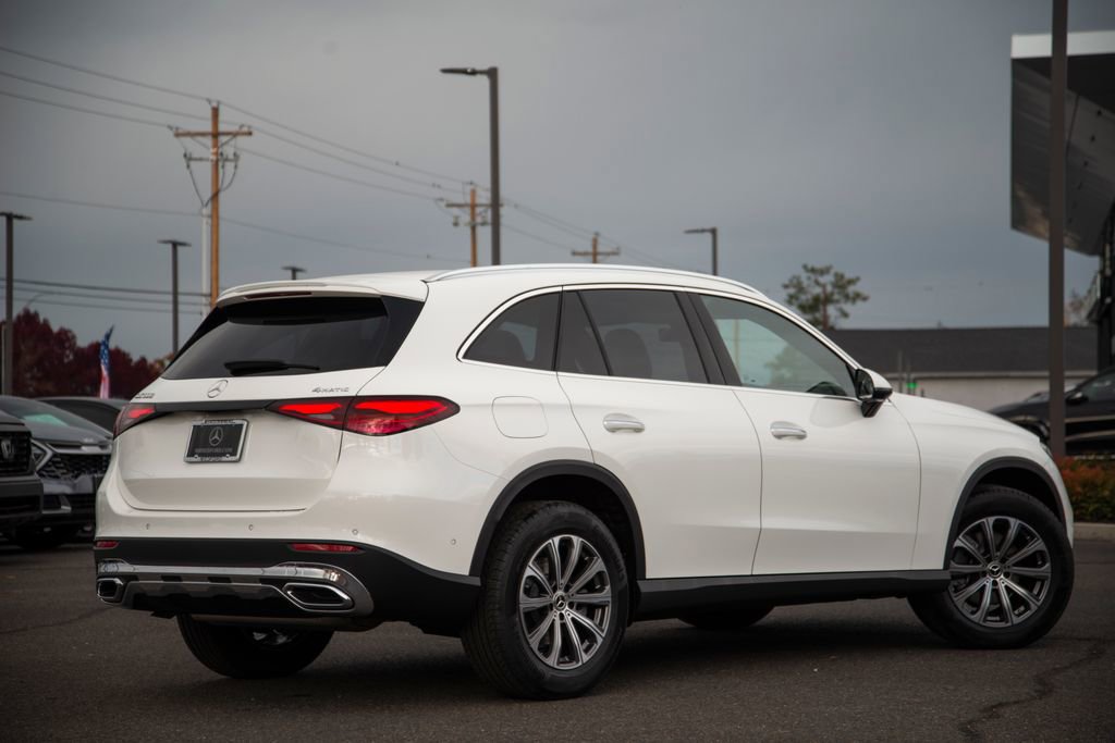 New 2026 Mercedes-Benz GLC 300 GLC 300 image 8