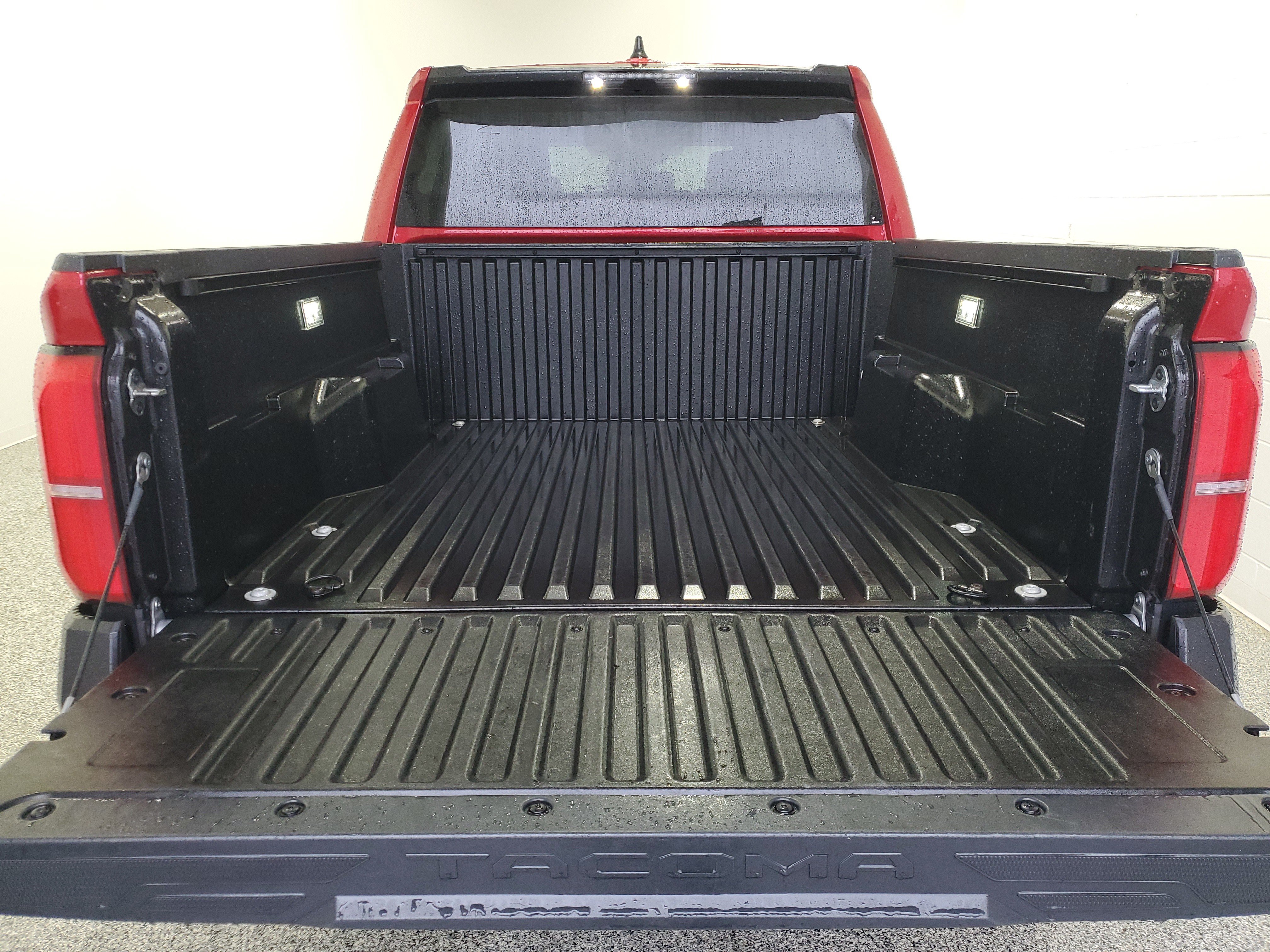 Used 2025 Toyota Tacoma SR RWD image 10