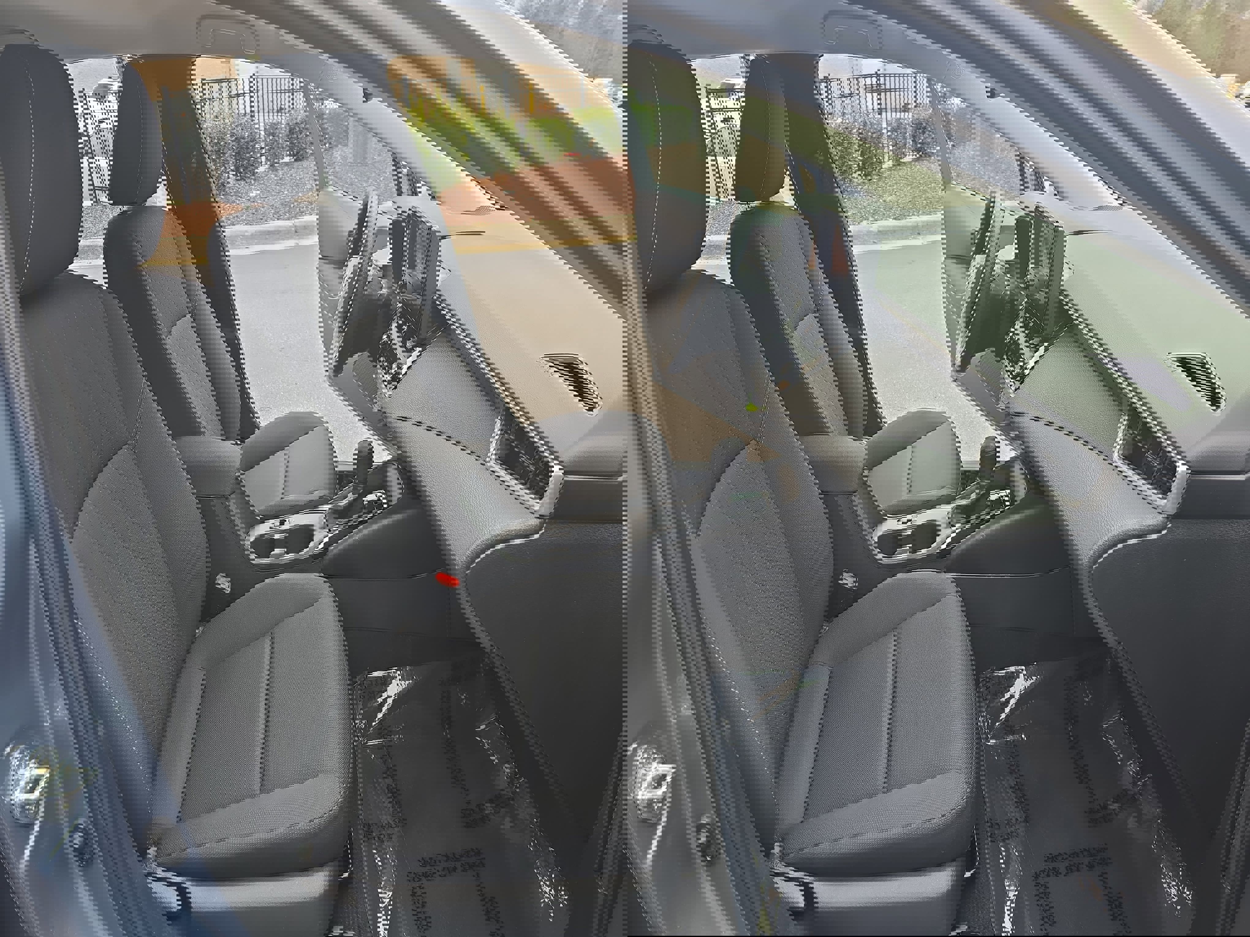 Used 2023 Toyota Corolla LE image 10