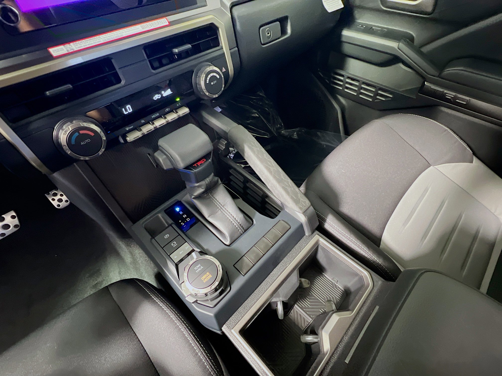 New 2025 Toyota Tacoma TRD Sport image 26