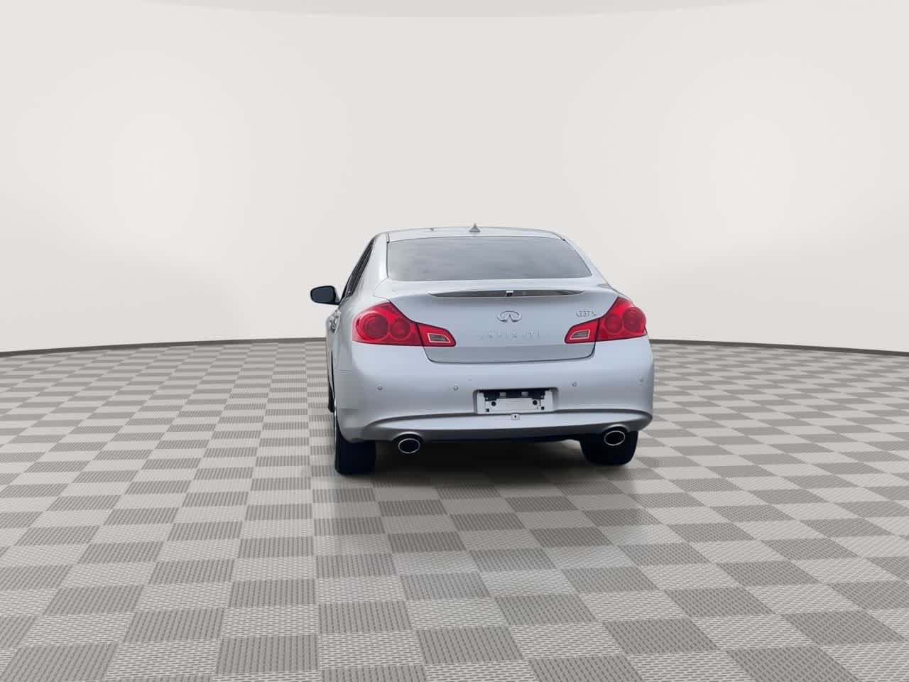 Used 2013 INFINITI G37 x w/ Premium Pkg AWD/4WD image 7