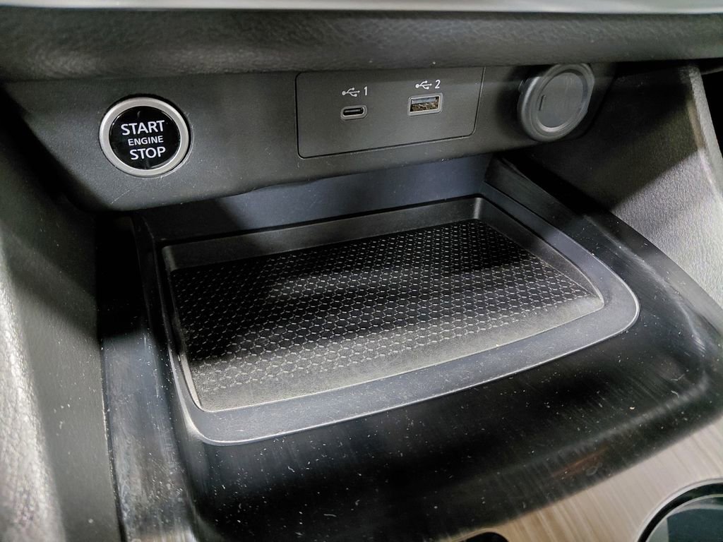 Used 2023 Nissan Rogue S image 25