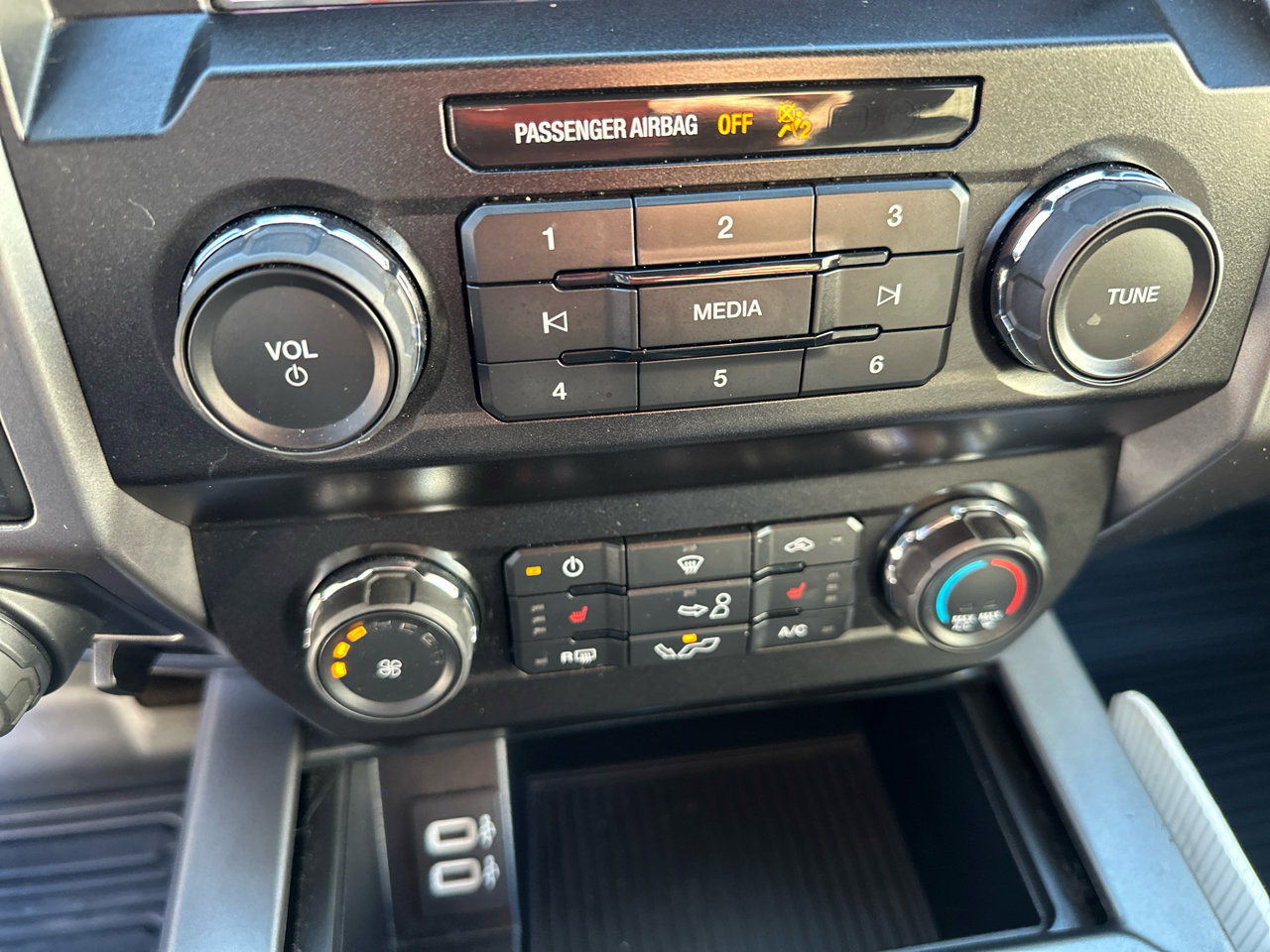 Used 2020 Ford F150 XLT w/ Equipment Group 302A Luxury image 18