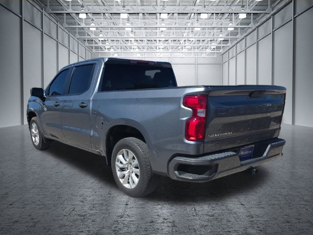 Used 2021 Chevrolet Silverado 1500 Custom RWD image 4