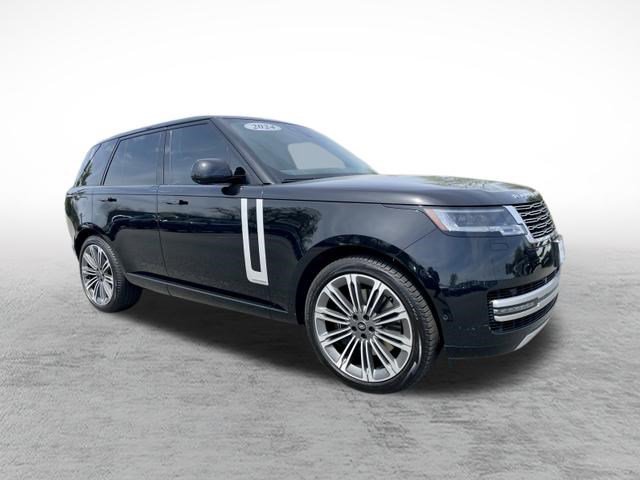 Certified 2024 Land Rover Range Rover Autobiography AWD/4WD image 3