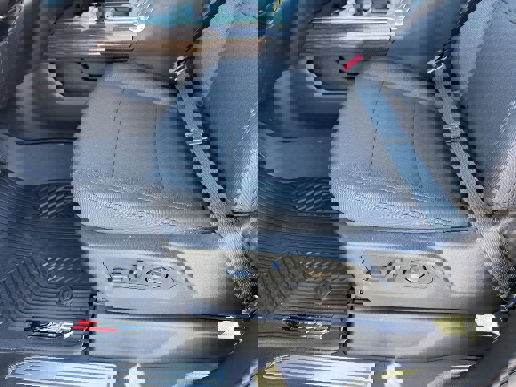 New 2026 Chevrolet Silverado 1500 LT w/ Z71 Off-Road Package image 11