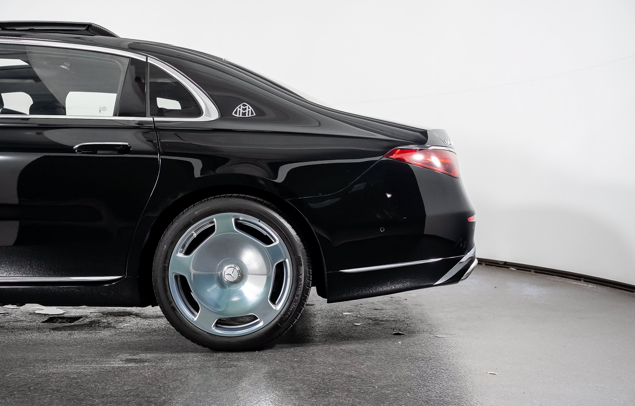 Used 2025 Mercedes-Benz Maybach S 580 4MATIC image 19